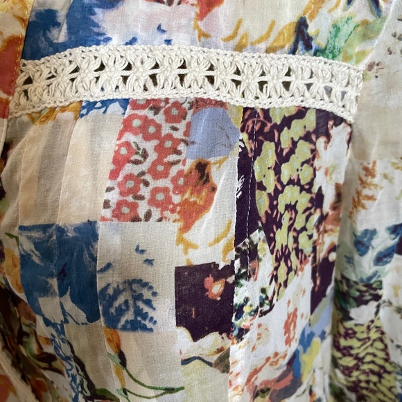 Anthropologie MAEVE Abella Floral CottageCore PINTUCK Babydoll Tunic TOP Size 6 - Picture 13 of 16